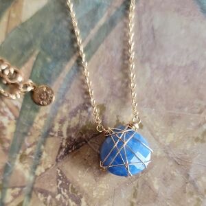 Janna Conner 14 K Gold Filled  Wire-Wrapped Faceted Blue Stone Pendant Necklace
